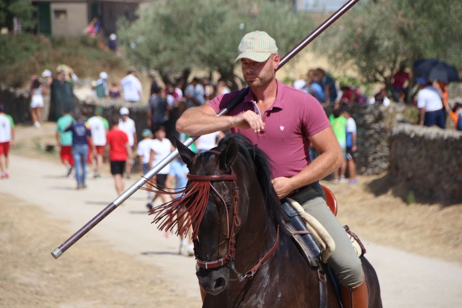 Lumbrales encierro a caballo