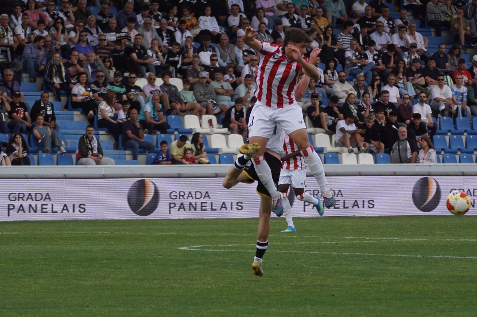 Unionistas – Bilbao Athletic. Estadio Reina Sofía