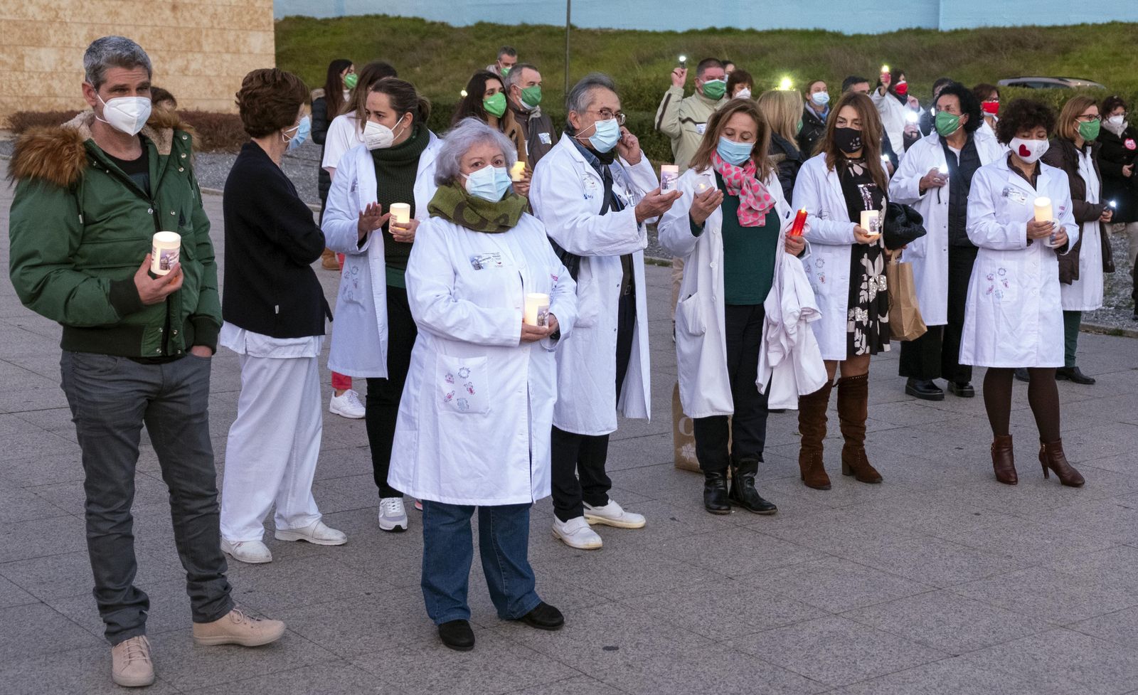 Concentración contra el decretazo