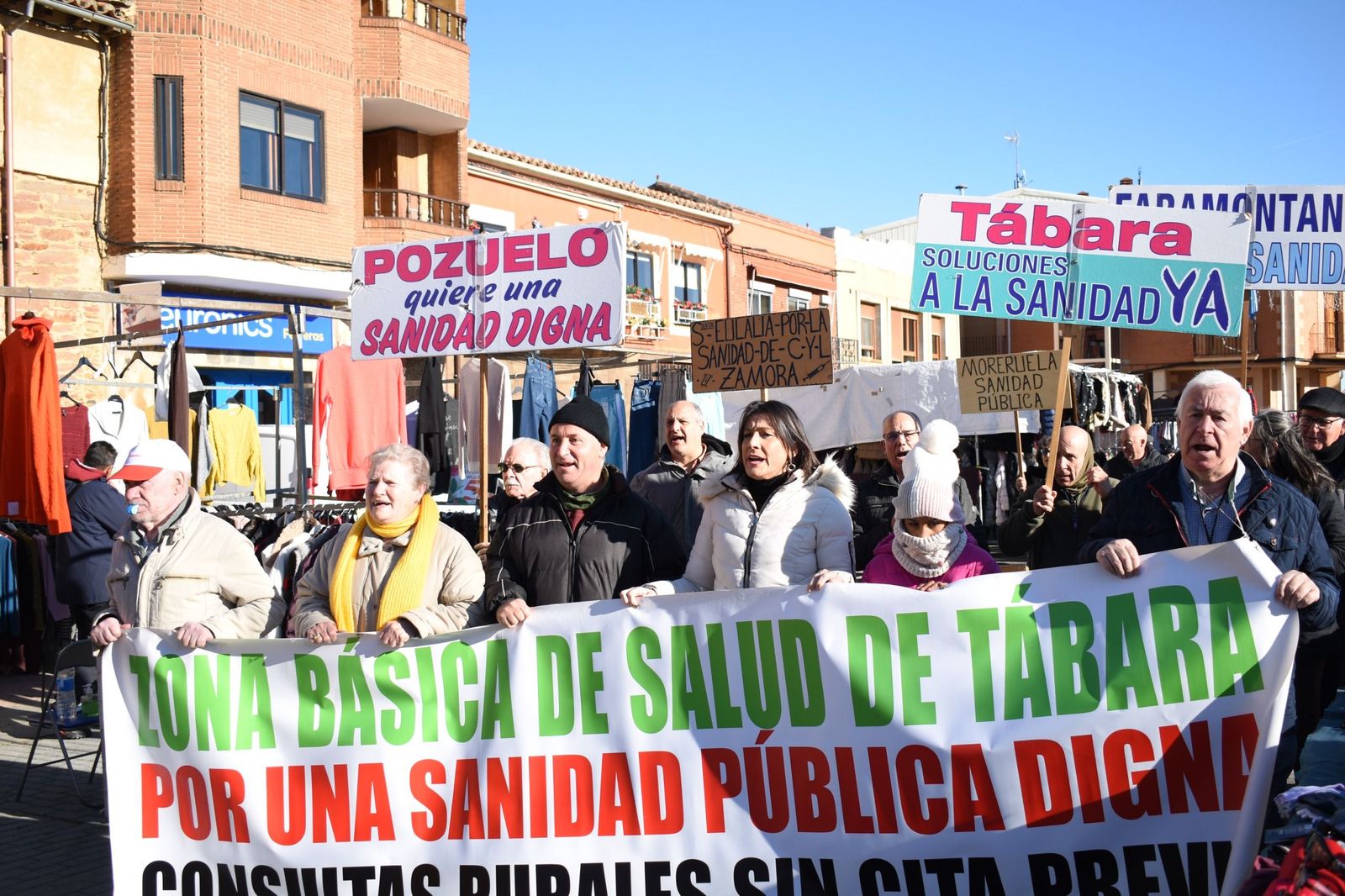 CONCENTRACIÓN SANIDAD TÁBARA (1)