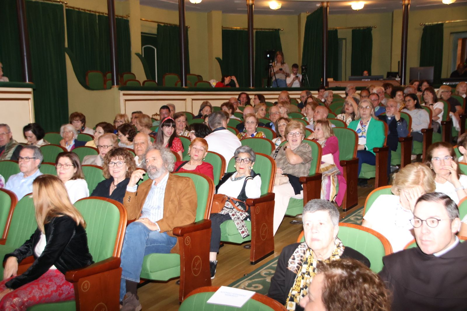 Salamanca rinde homenaje a Pilar Fernández Labrador