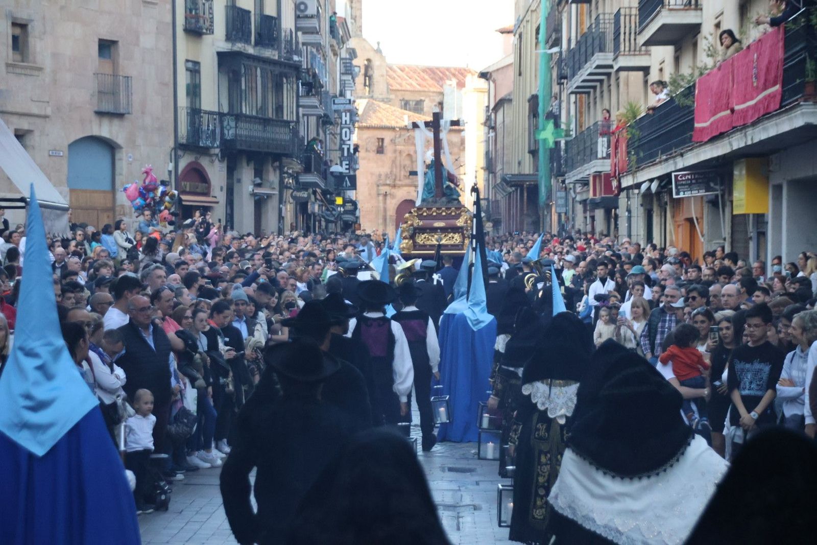 20230407185954-img-1913