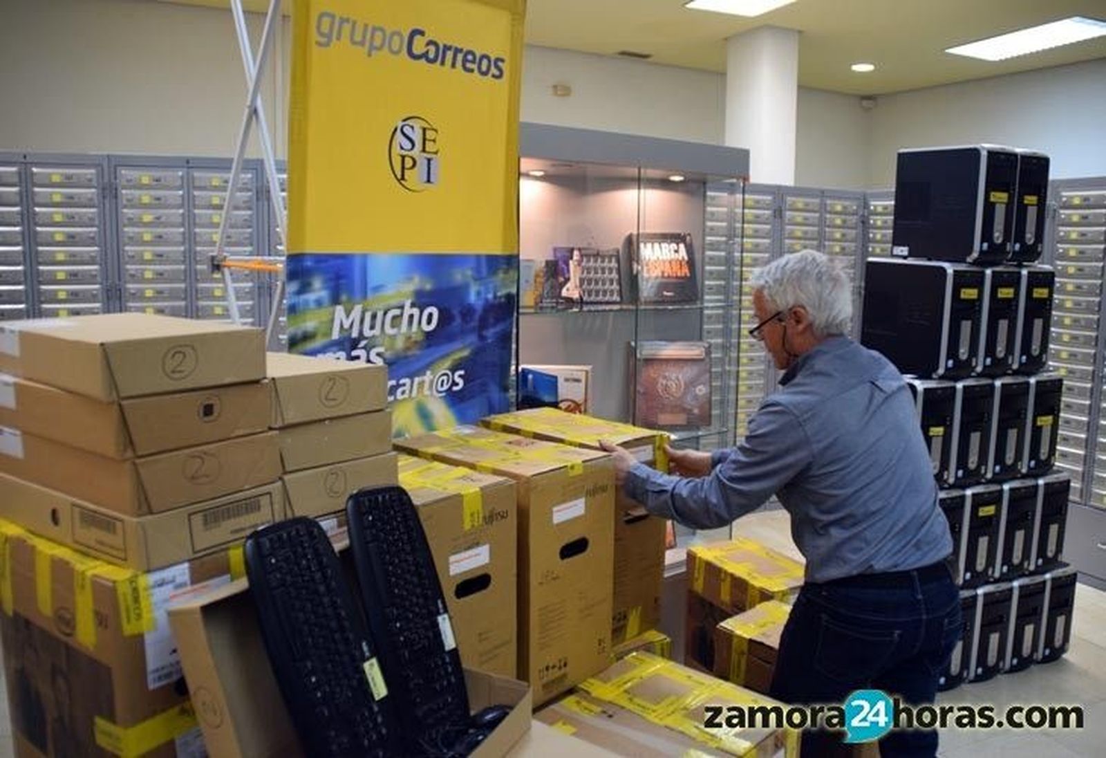 Correos ofertará casi 2.500 empleos en toda España durante el próximo año