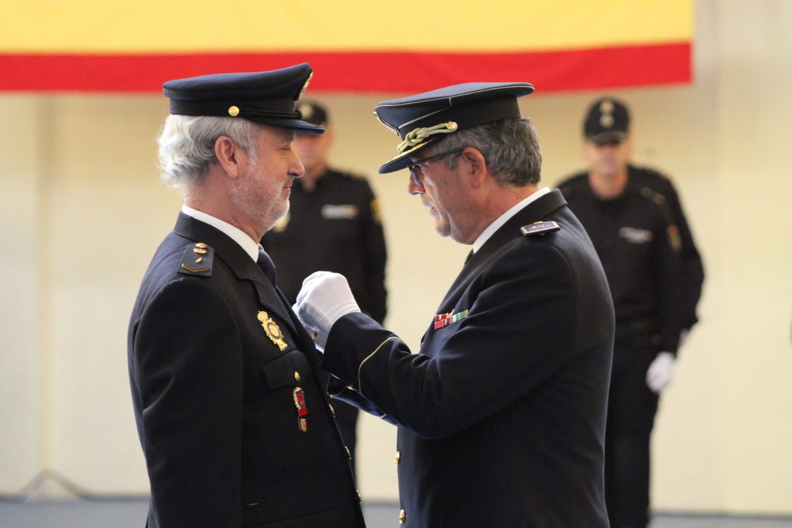 la-policia-nacional-de-salamanca-los-angeles-custodios-27