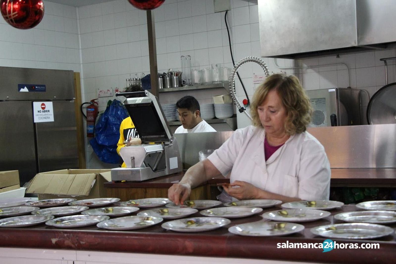 Comedor de los pobres (56) (Copy)