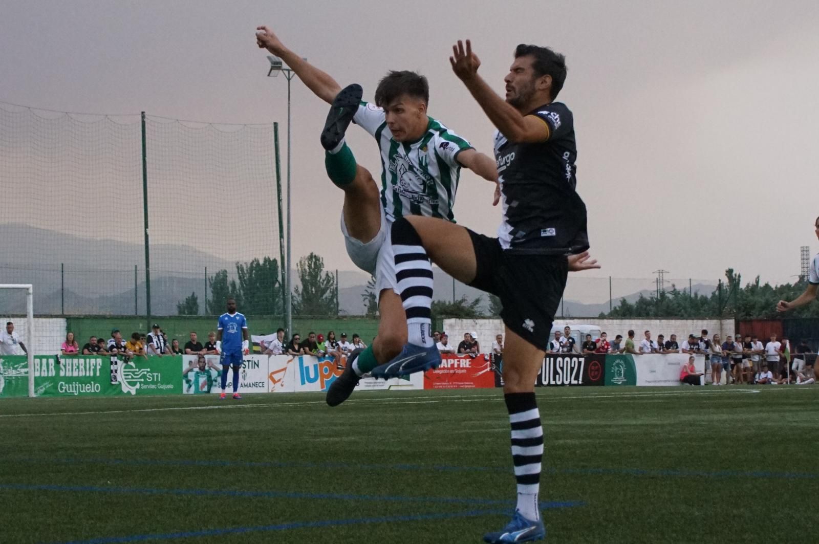 Partido de Copa Federación entre Unionistas de Salamanca y el CD Guijuelo