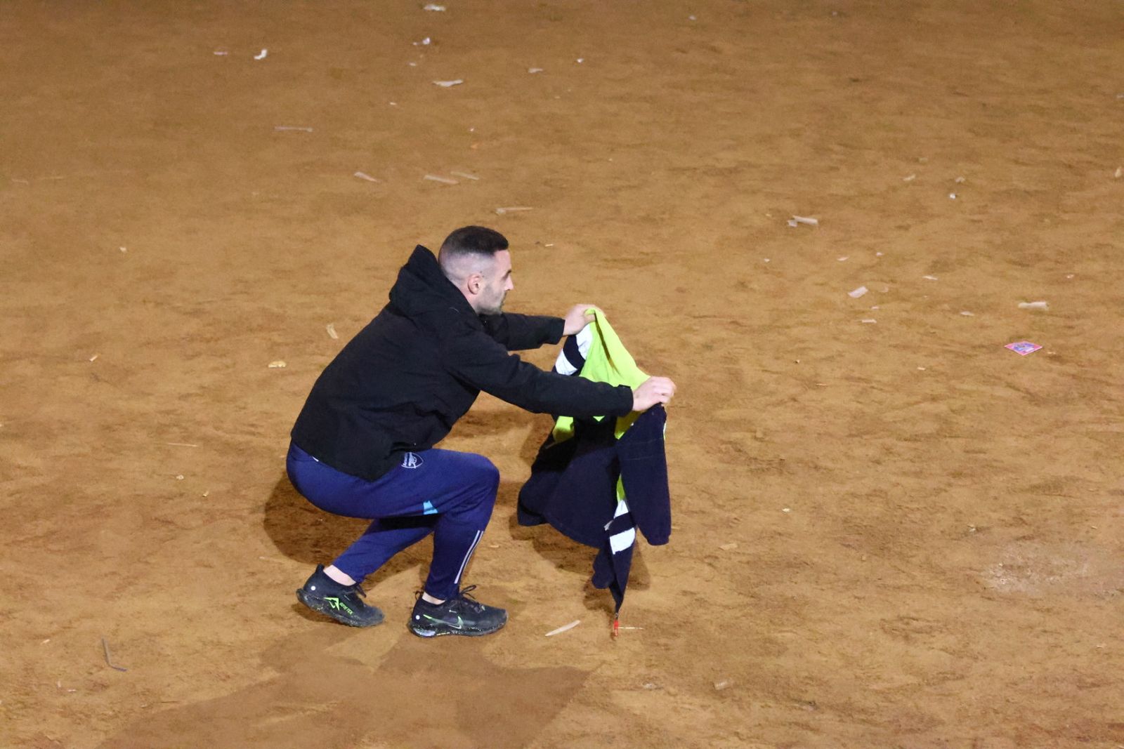 Capea nocturna de lunes en el Carnaval del Toro 2026