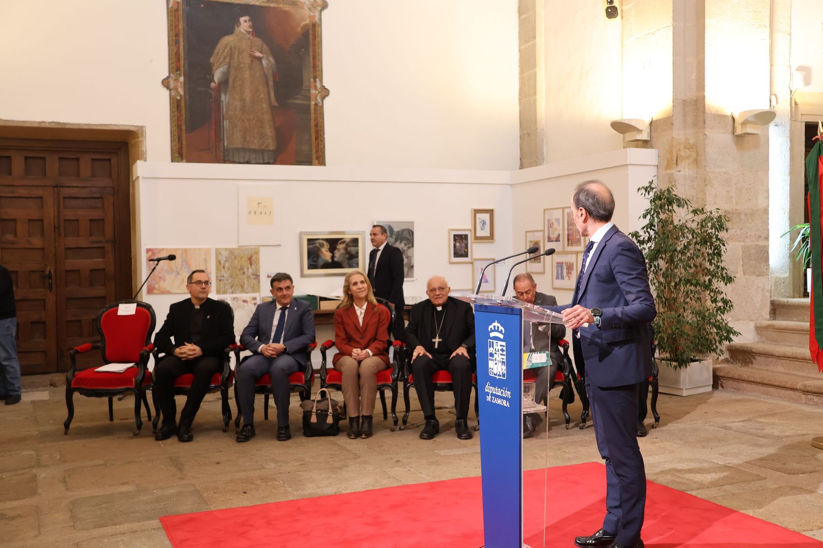 visita-de-la-infanta-elena-a-zamora-23