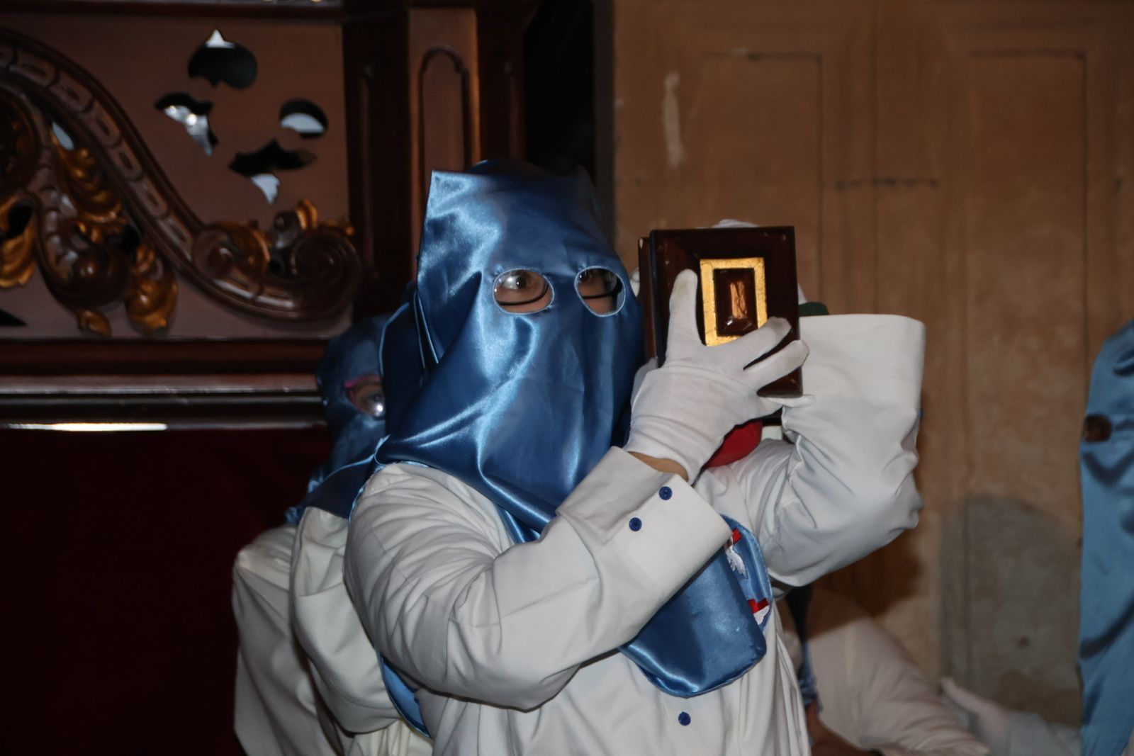 El Cristo de los Doctrinos y la Virgen de la Amargura saludan a sus fieles en Salamanca