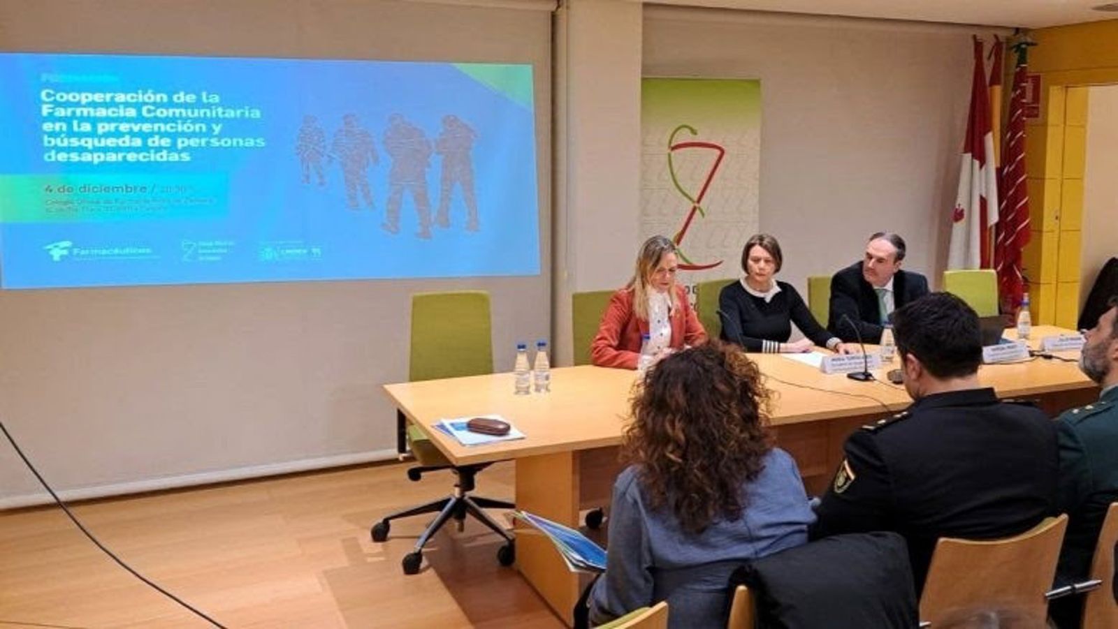 El CGCF pone en marcha en Zamora un programa para prevenir y actuar ante desapariciones desde las farmacias - CGCF