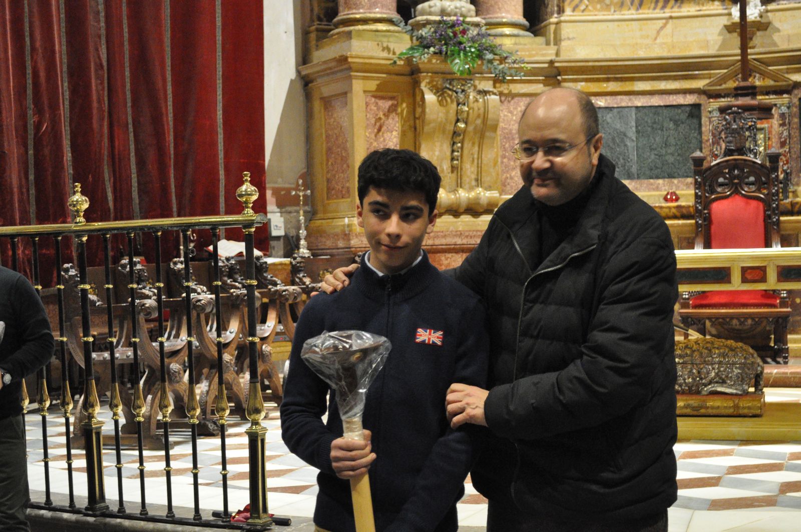 entrada-de-nuevos-hermanos-y-reconocimiento-a-mayordomos-de-la-cofradia-del-silencio-2023-46