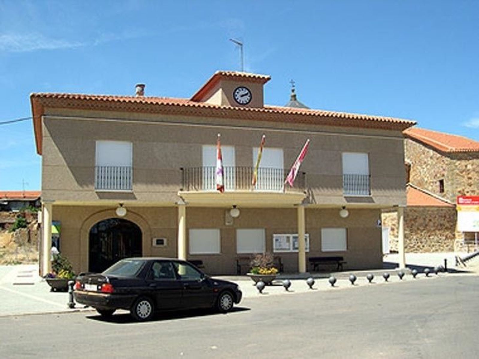 El Alcalde socialista de Manganeses, obligado a suspender un Pleno convocado ilegalmente