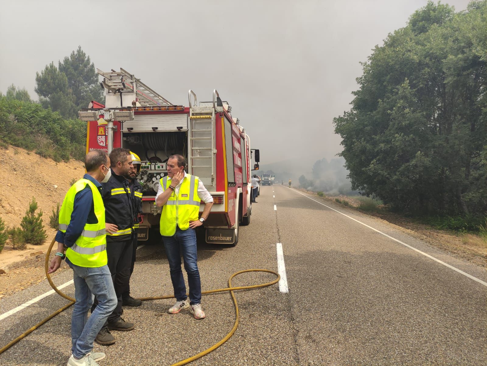 trabajos-contra-el-fuego-de-la-carretera-de-mahide-6