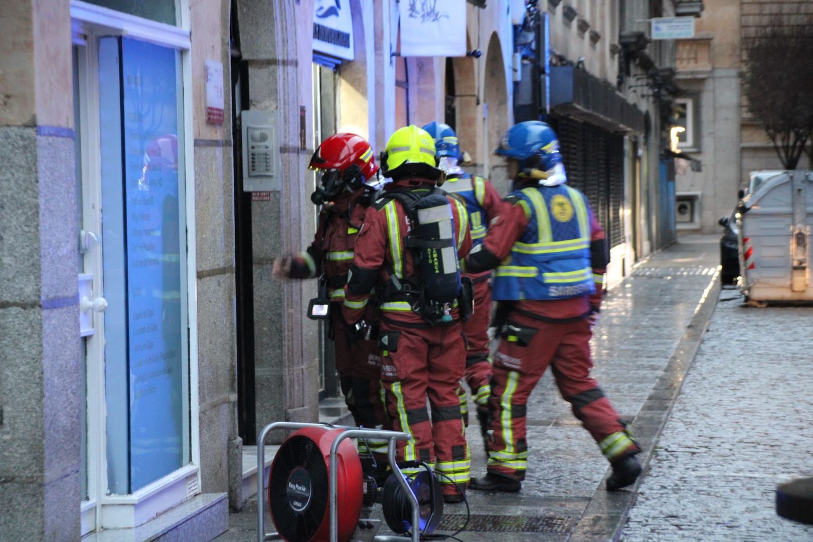 Incendio de una caldera en la calle de Rector Tovar