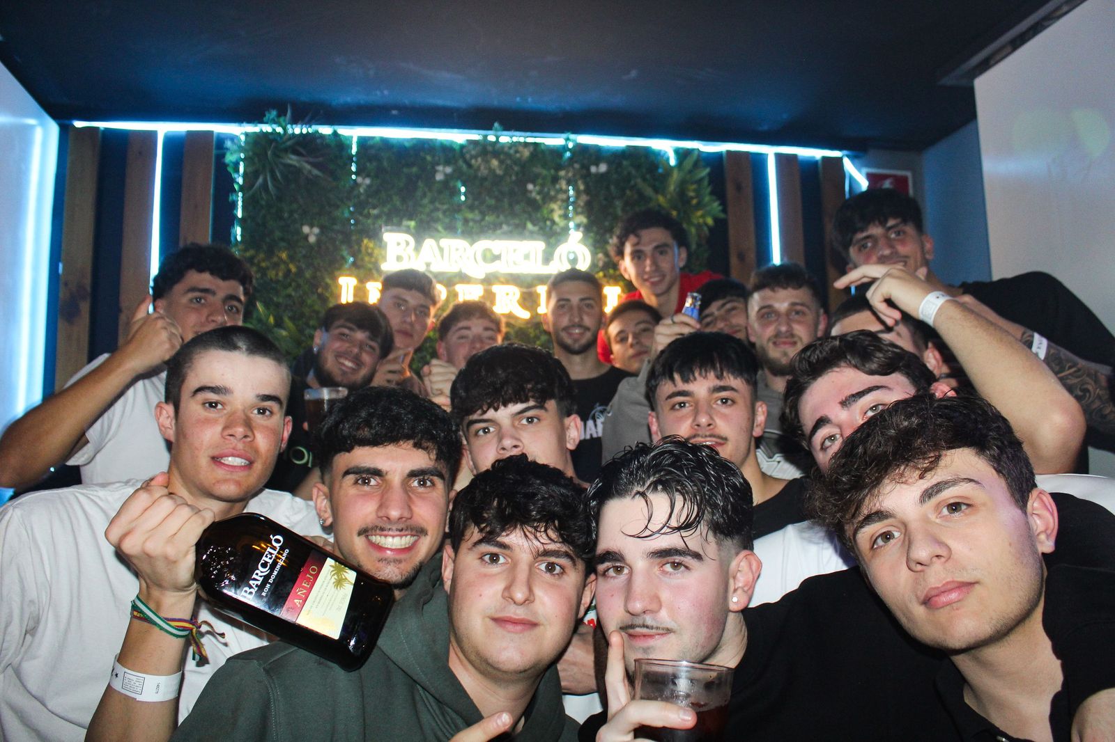 Salamanca de noche, sábado 6 de diciembre