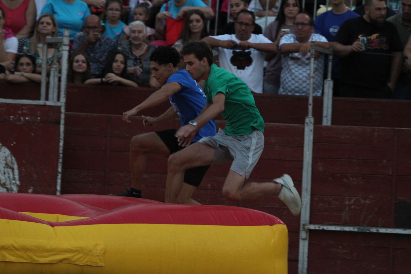 Así se ha vivido el Grand Prix de Carbajosa de la Sagrada y la posterior vaquilla