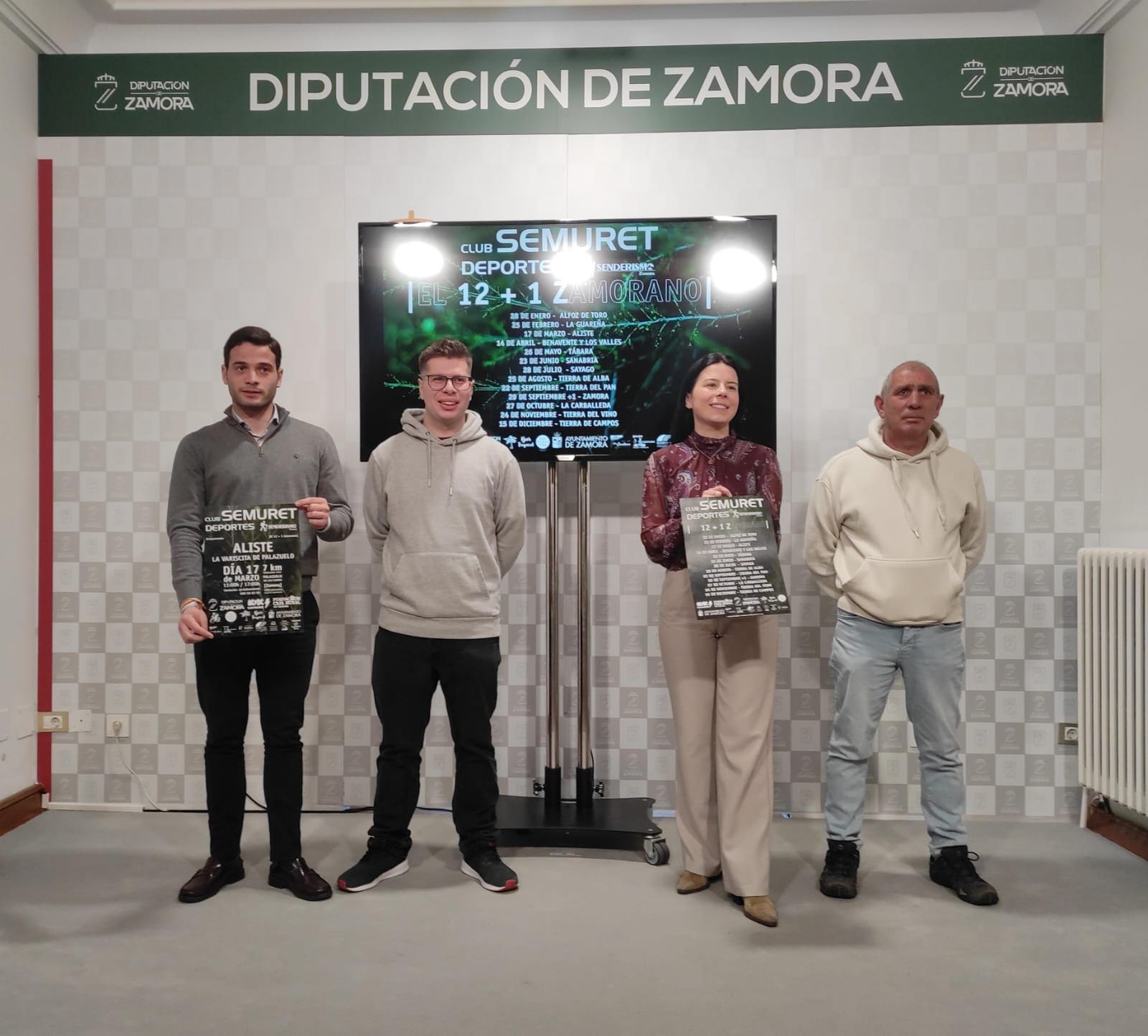 Un instante de la rueda de prensa