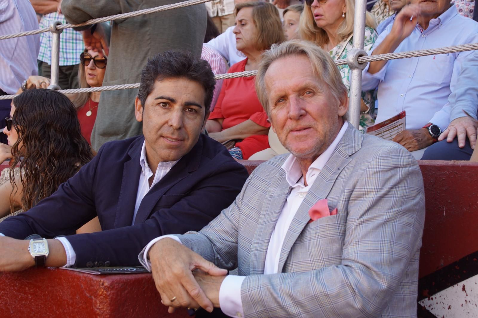 Así ha vivido la afición de La Glorieta el primer cartel de figuras de la feria: imágenes del ambiente en los tendidos y en el patio de cuadrillas