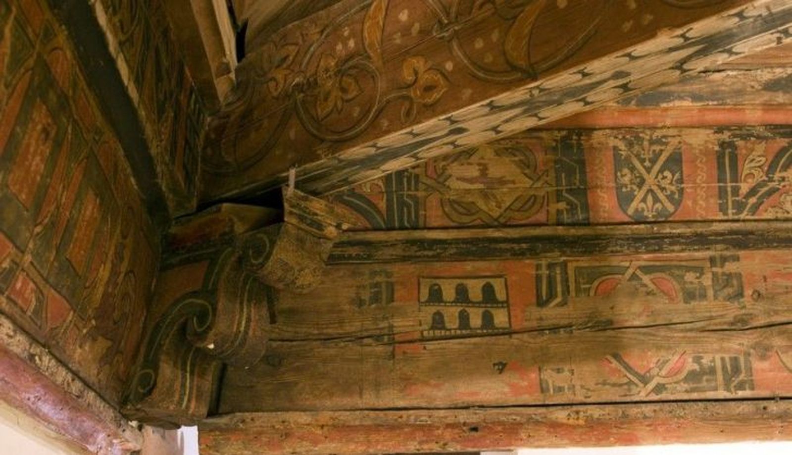 Armadura monasterio Santa Clara de Salamanca 1. JCYL Armadura monasterio Santa Clara de Salamanca 1. JCYL