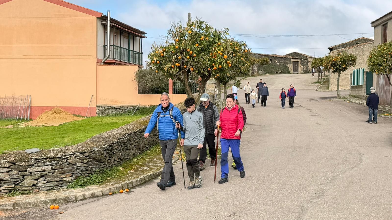 Marcha senderista en Vilvestre