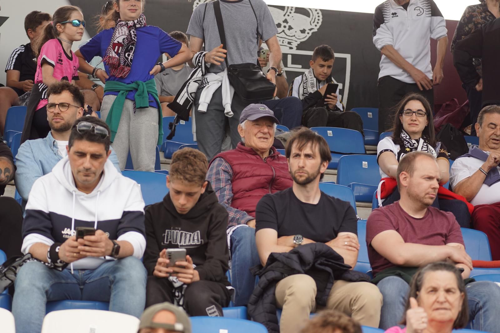 Unionistas – Bilbao Athletic. Estadio Reina Sofía