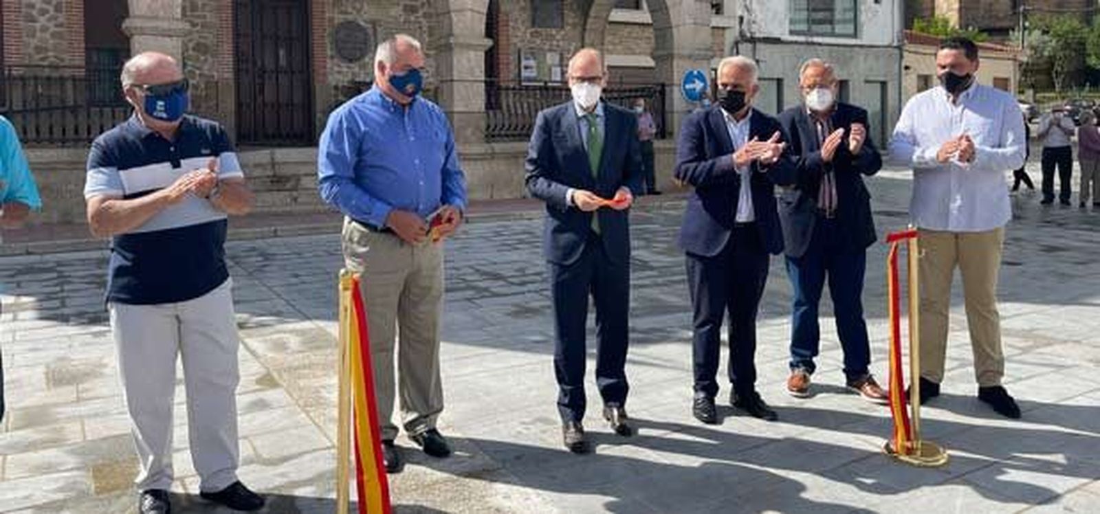 Villarino de los Aires estrena una renovada Plaza Mayor tras una inversión de 122.000 euros