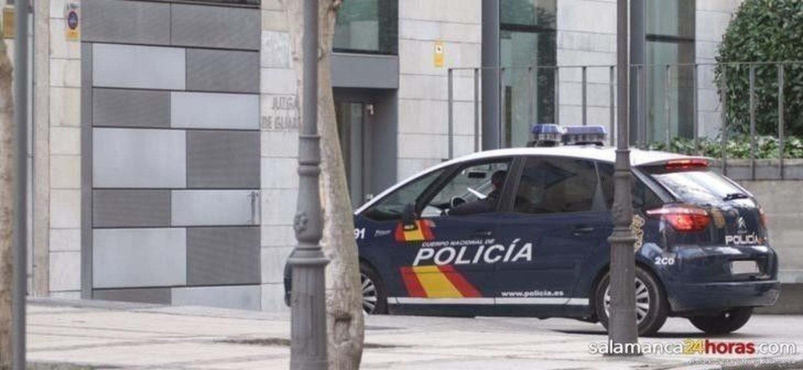 Arrestado un conocido merchero con tres requisitorias judiciales y policiales pendientes