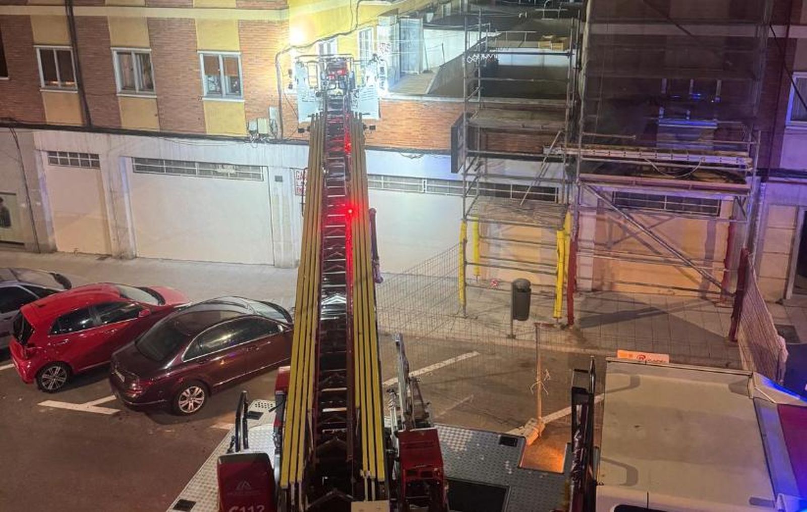 Una falsa alarma desplaza a los bomberos de Salamamca y a la Policía Local en la calle Los Olmos