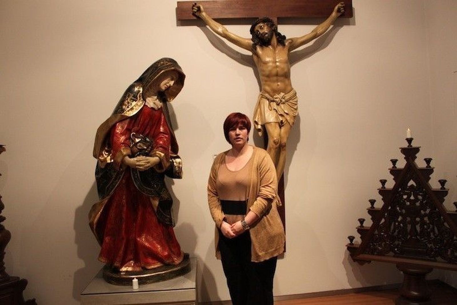 Todo el barrio siente la hermandad porque hemos visto nacer la cofradía