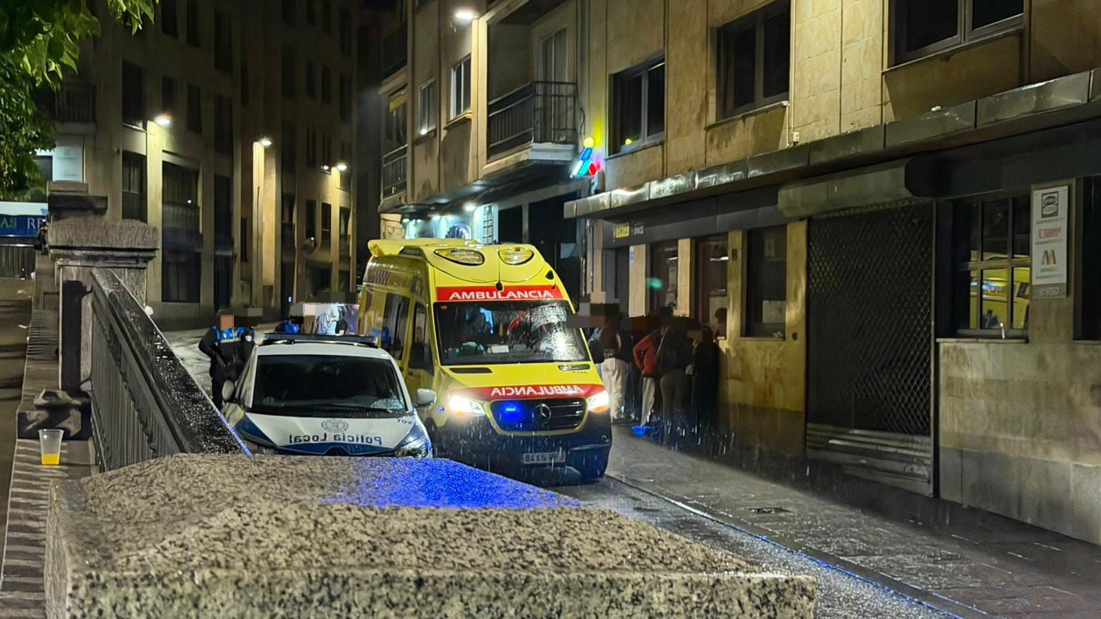 Detenida una mujer tras romperle una botella en la cara a otra en una discoteca de Salamanca