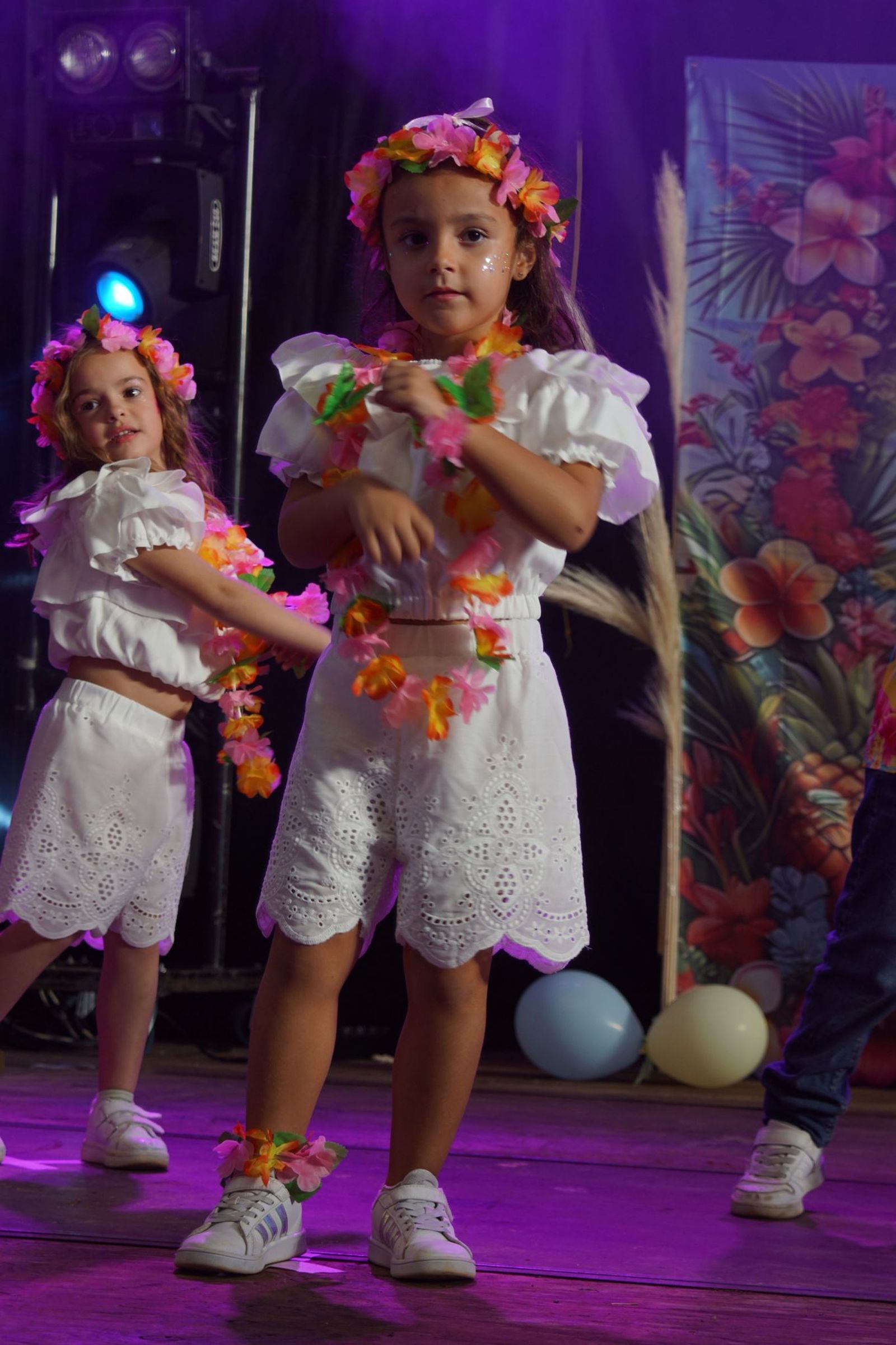 Emoción y creatividad en la primera cita del Play Back infantil en Alba de Tormes