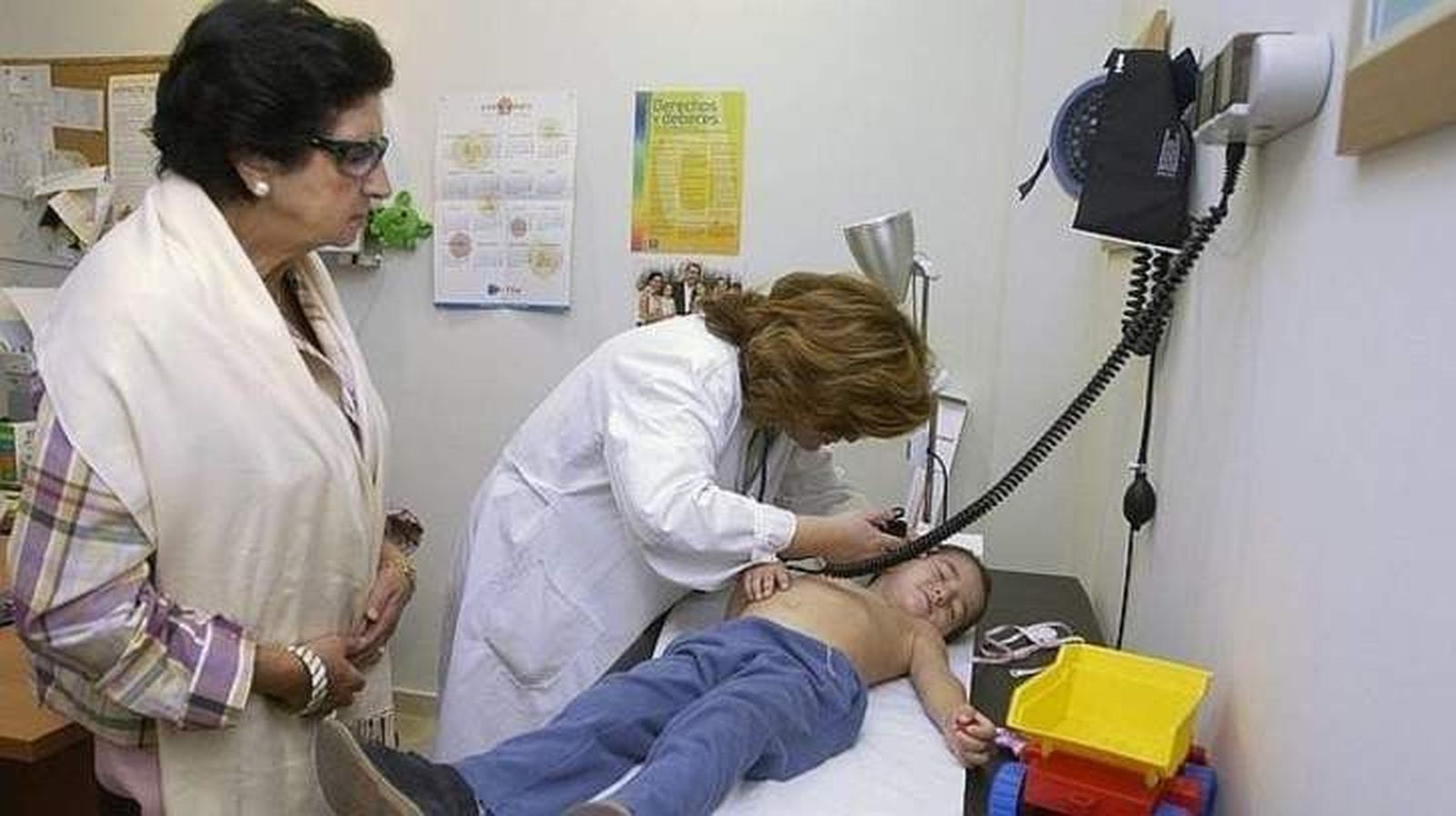 Pediatras y enfermeras se convierten en clave para la detección precoz del maltrato infantil