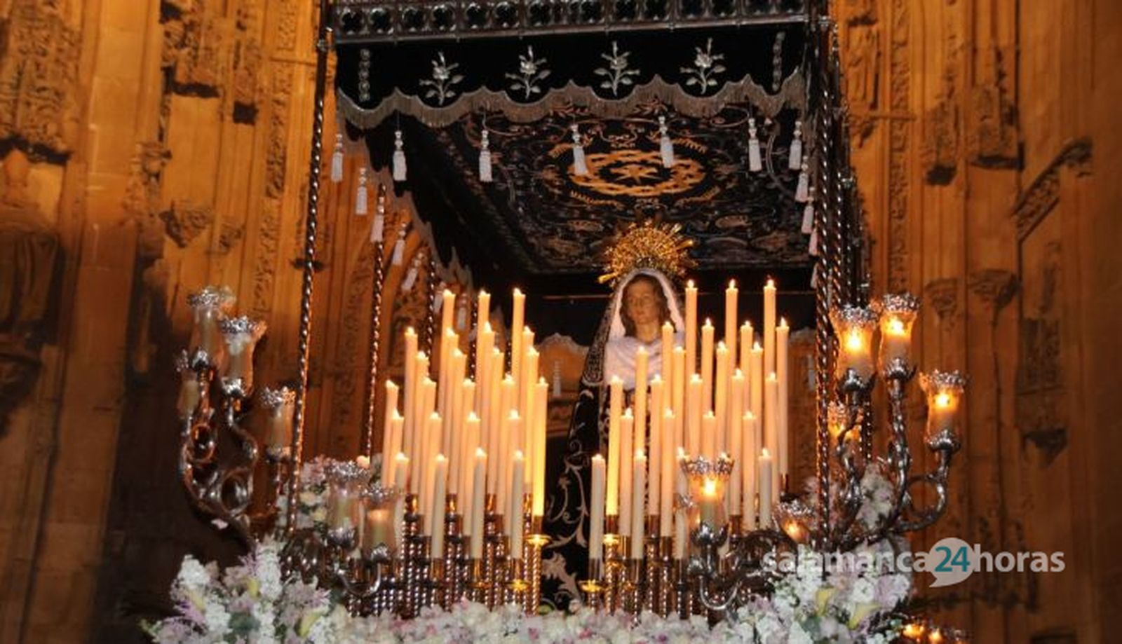 Salida de Nuestra Señora de la Soledad 