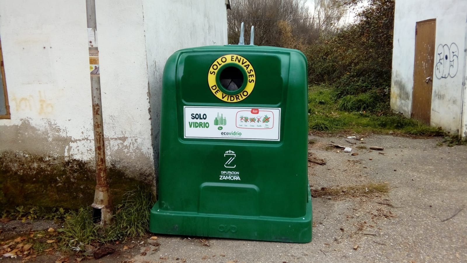 Contenedores vidrio diputacion