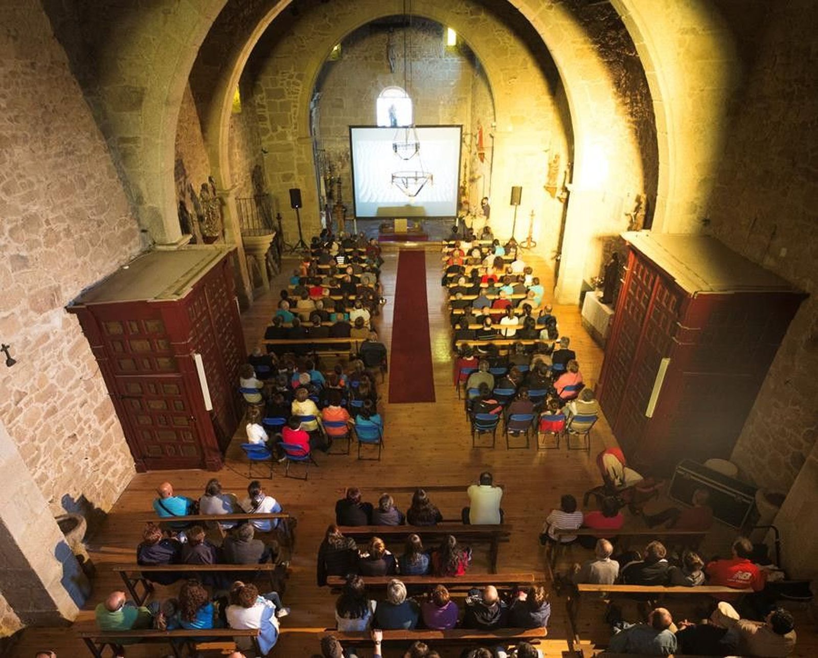 Iglesia documental argusino PABLO ANDRES (Copy)