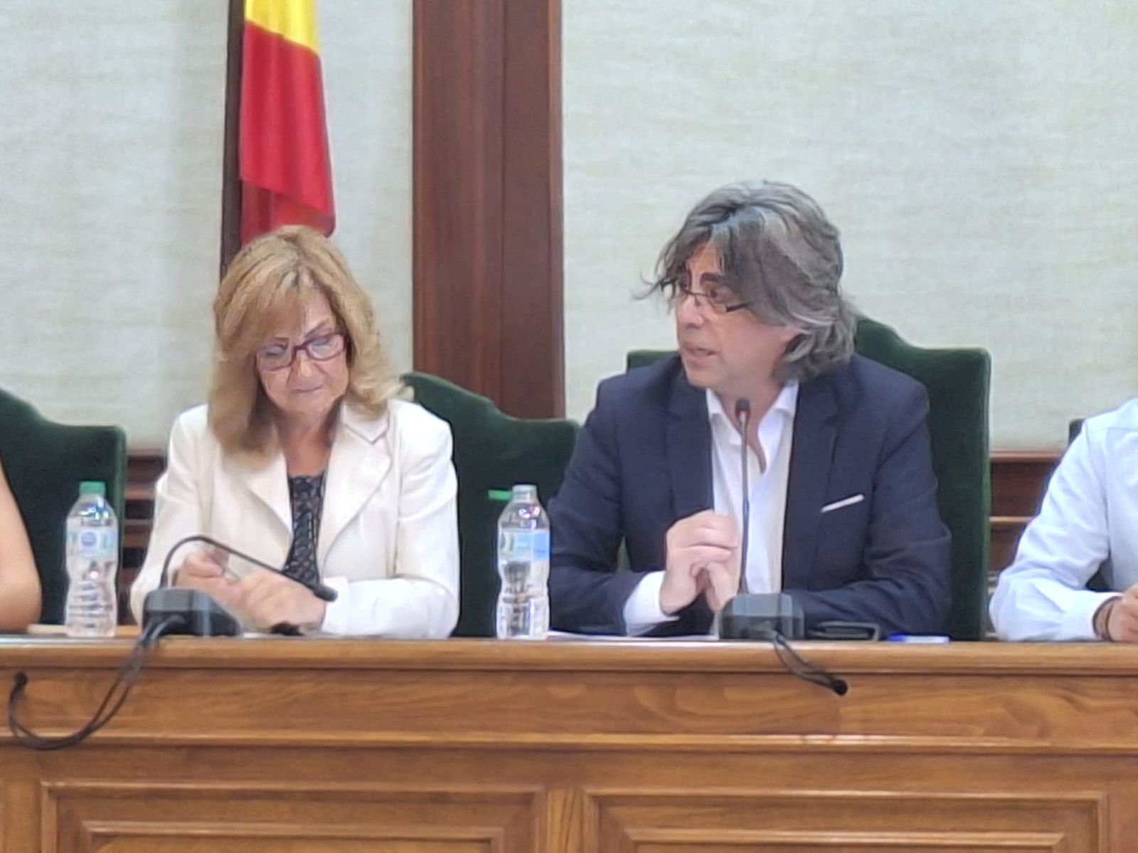 Luis Francisco Martín y Purificación Pozo durante el pleno que debatió la moción de censura