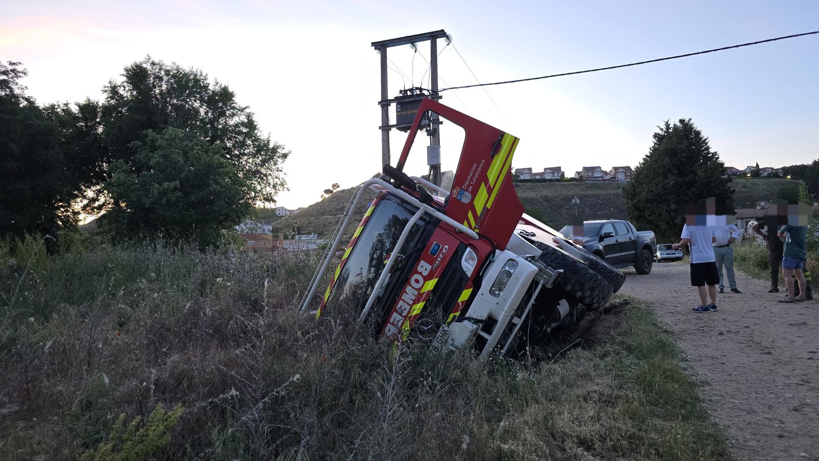 whatsapp-image-2025-05-27-at-22-03-34