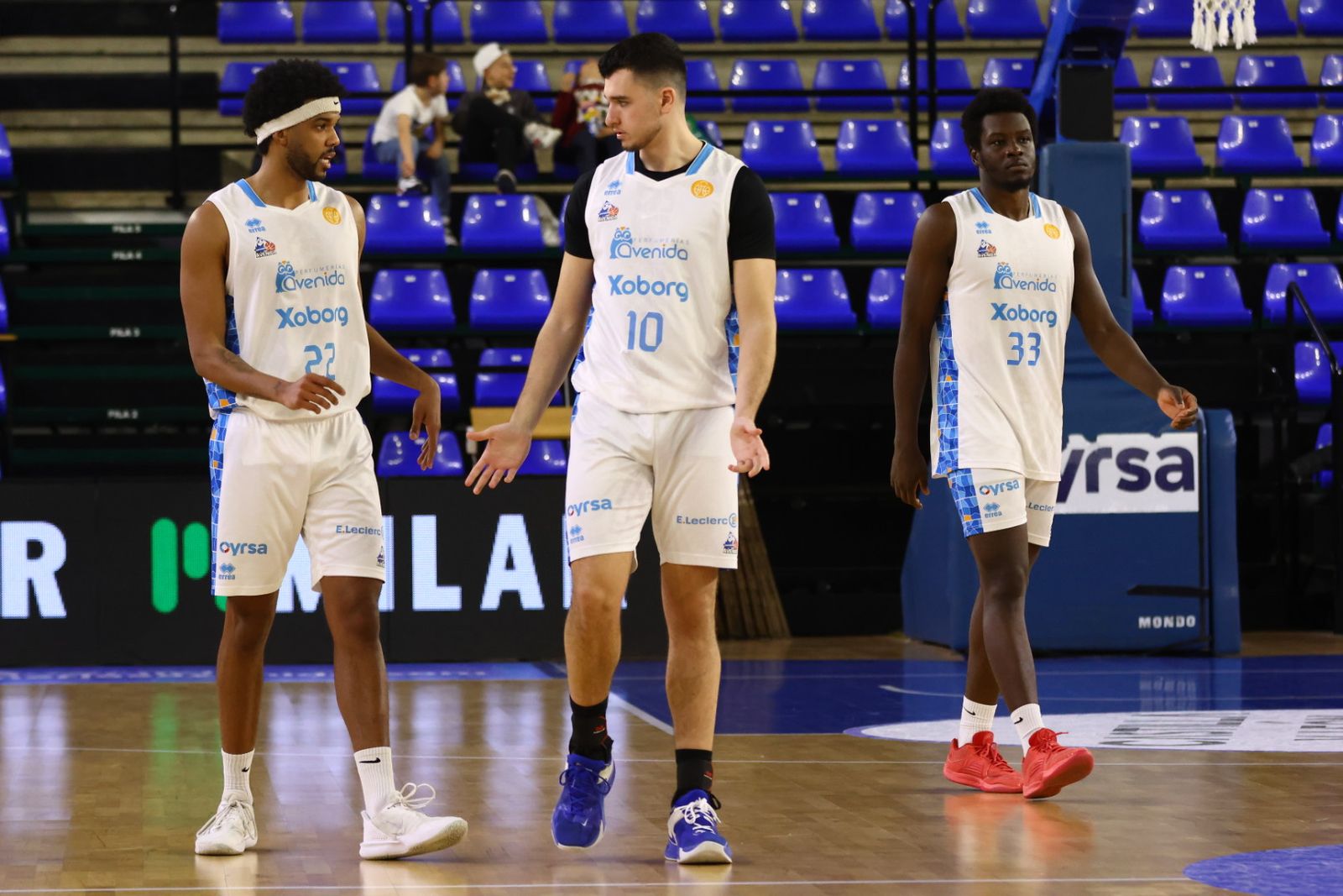 Perfumerías Avenida - CB Rosalía