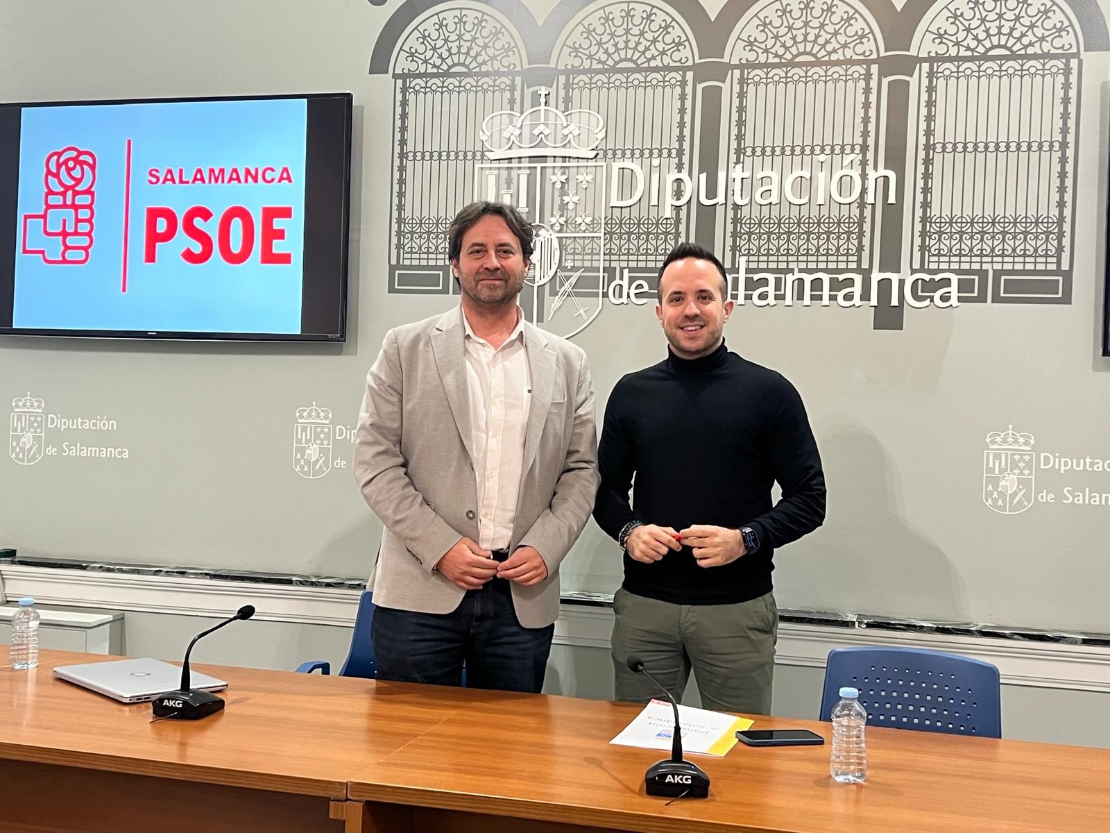 Los diputados socialistas Antonio Cámara y Carlos Fernández Chanca