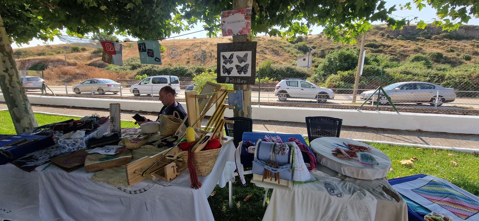 Valdeperdices acoge con éxito el segundo Encuentro Provincial de Tejedoras Rurales