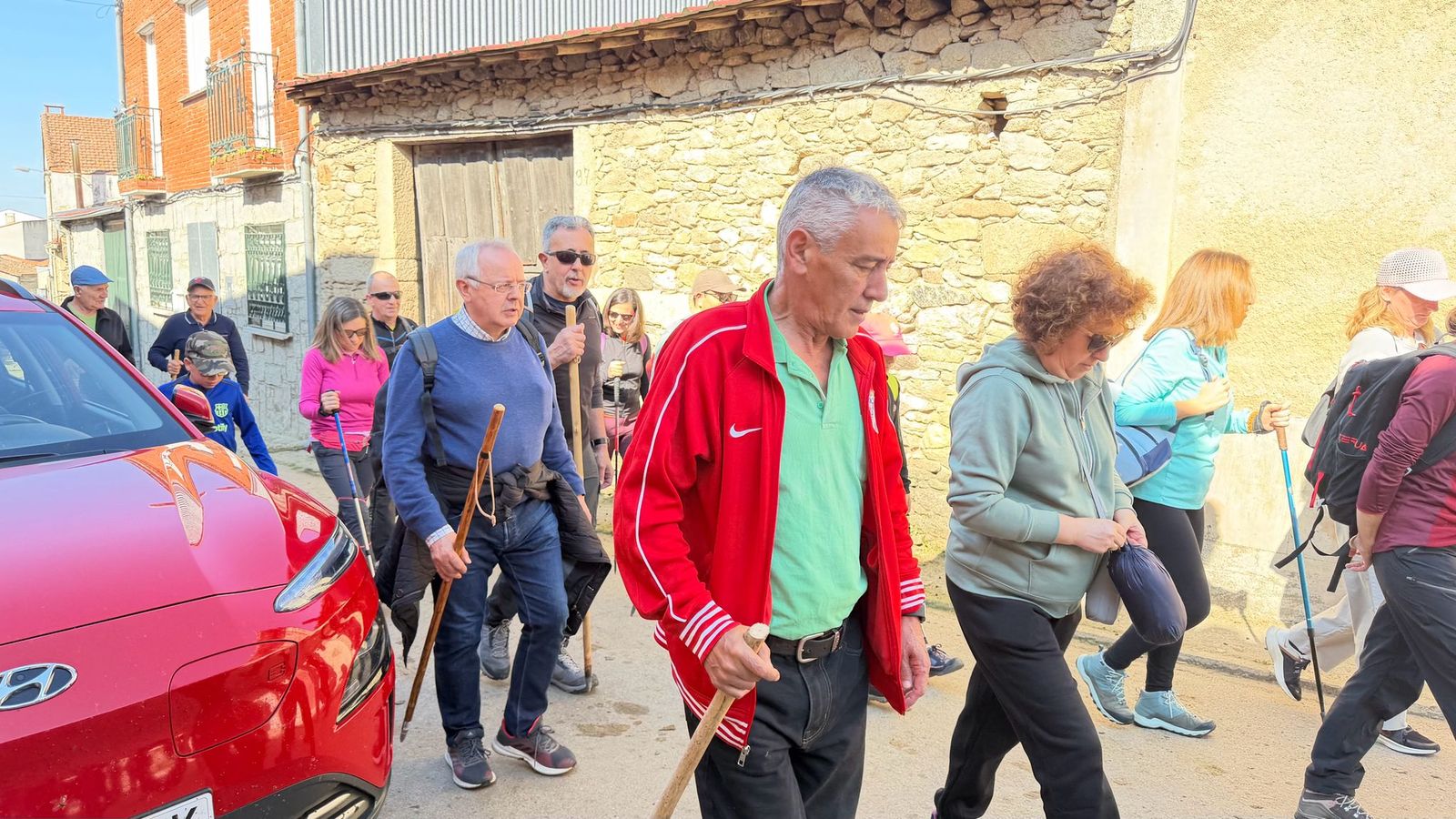 Marcha senderiesta mieza