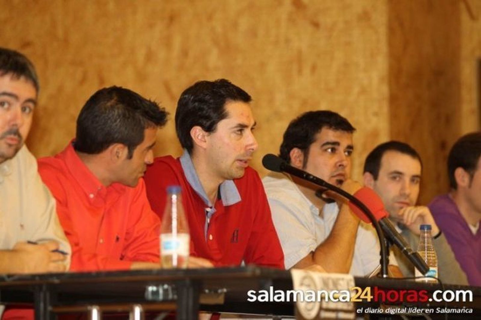 Javier Tejedor: "Por seguridad, el año que viene deberíamos de cambiar de campo"