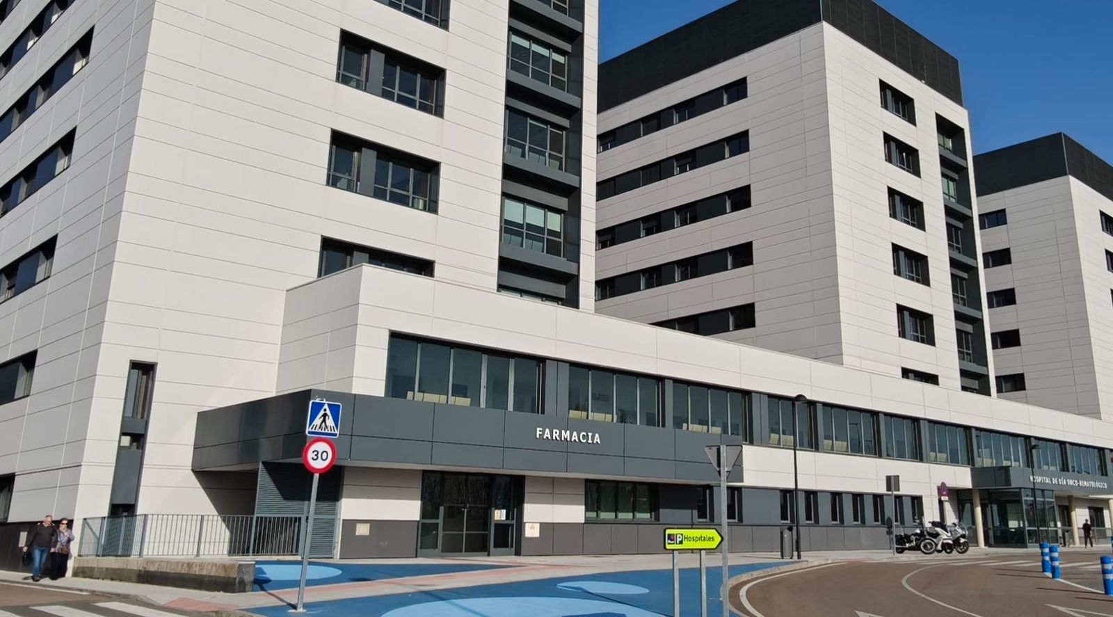 Servicio de Farmacia del hospital de Salamanca. Foto de archivo de S24H.
