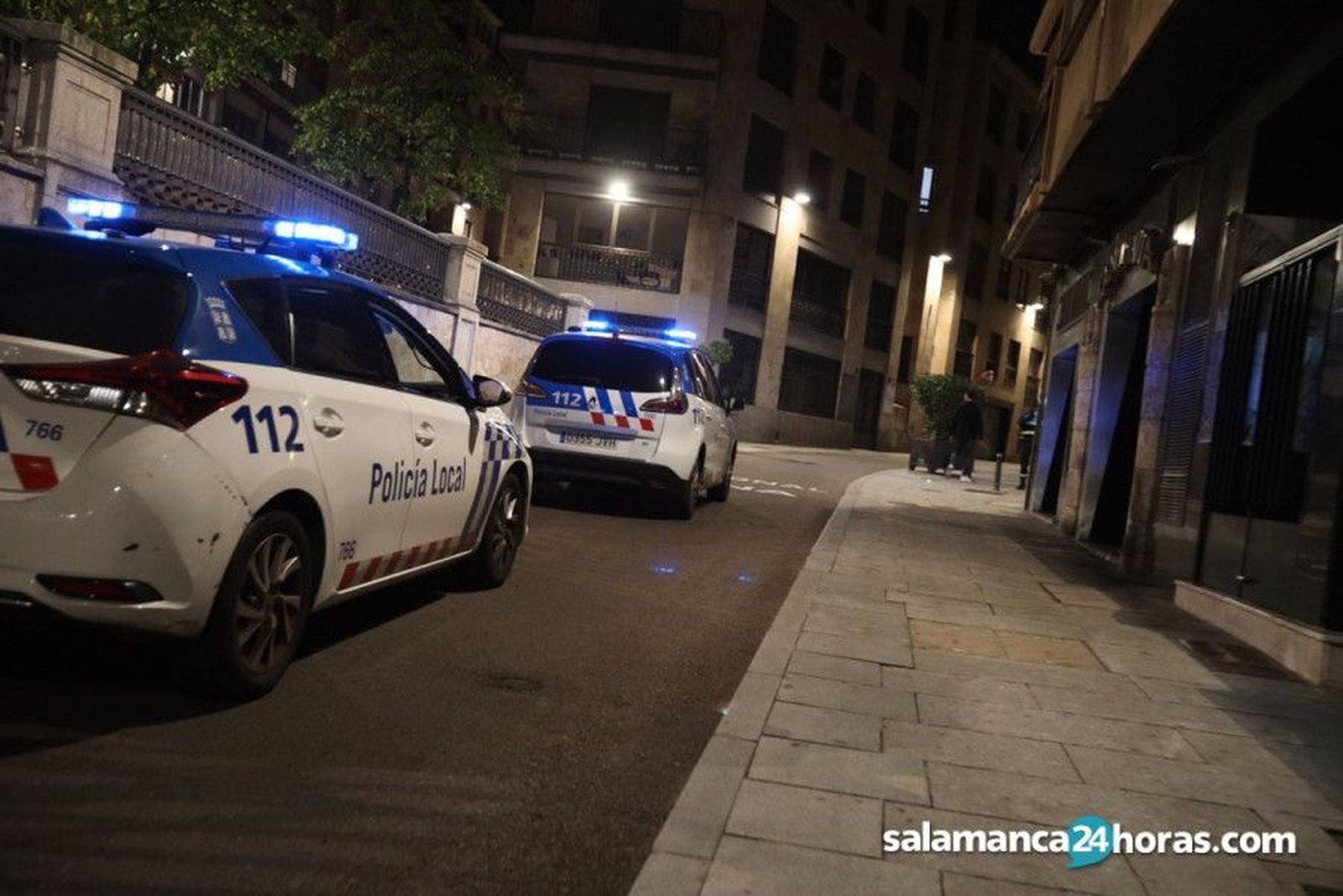 Dos vehículos de la Policía Local de Salamanca