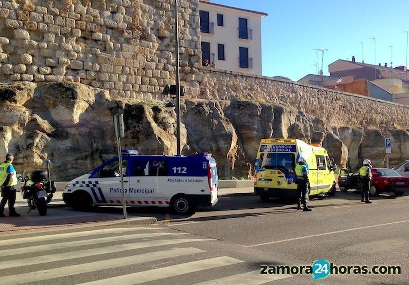 Medios desplegados en la ronda de la Feria