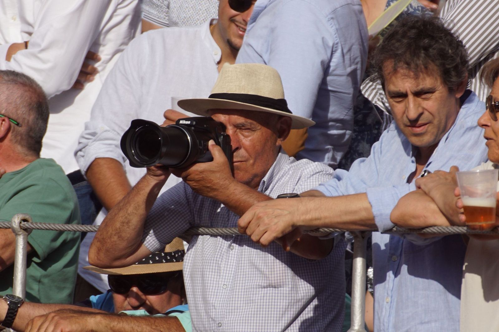 whatsapp-image-2025-06-14-at-21-33-06-2