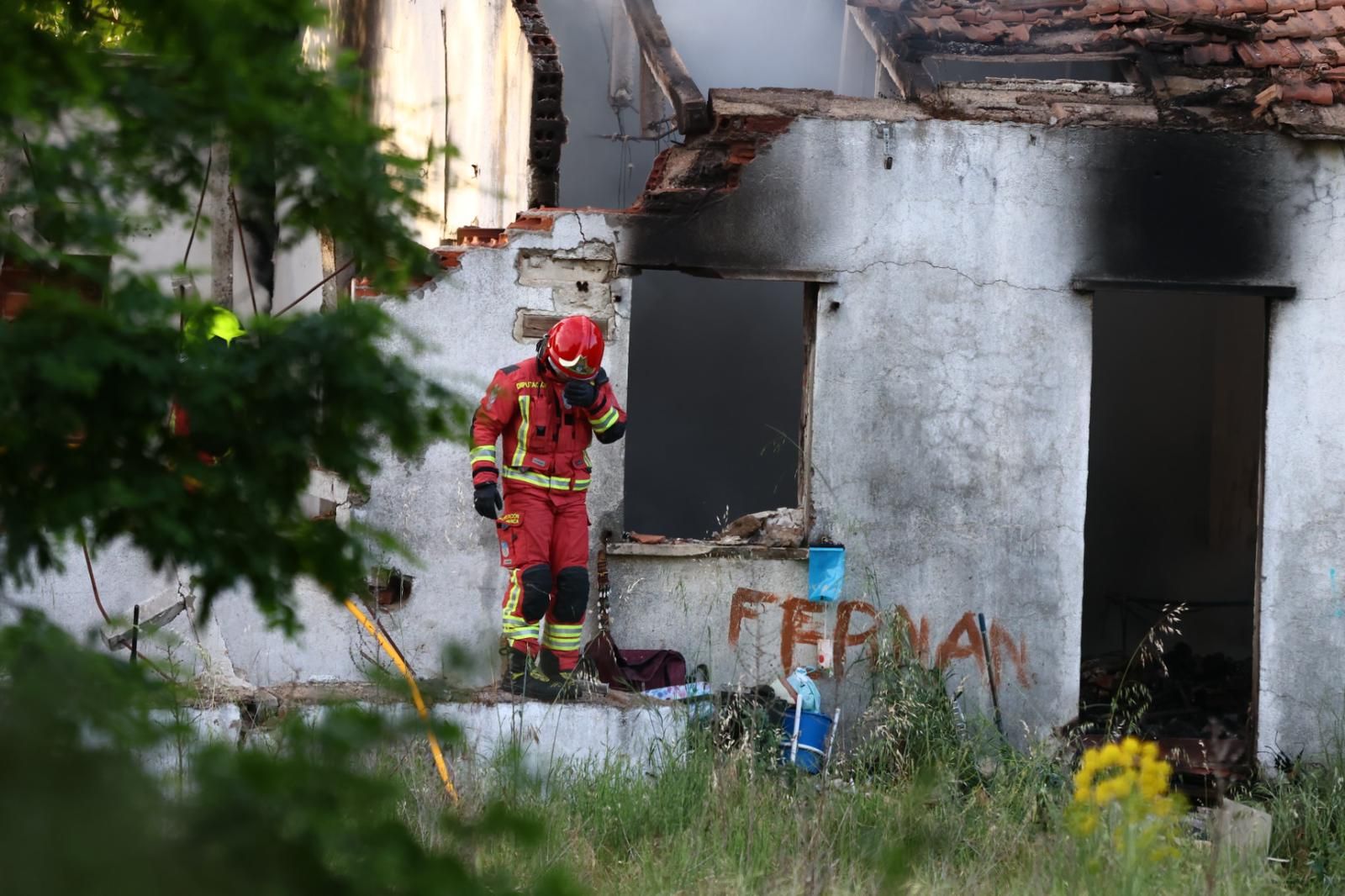 Incendio en una casa abandonada en Santa Marta