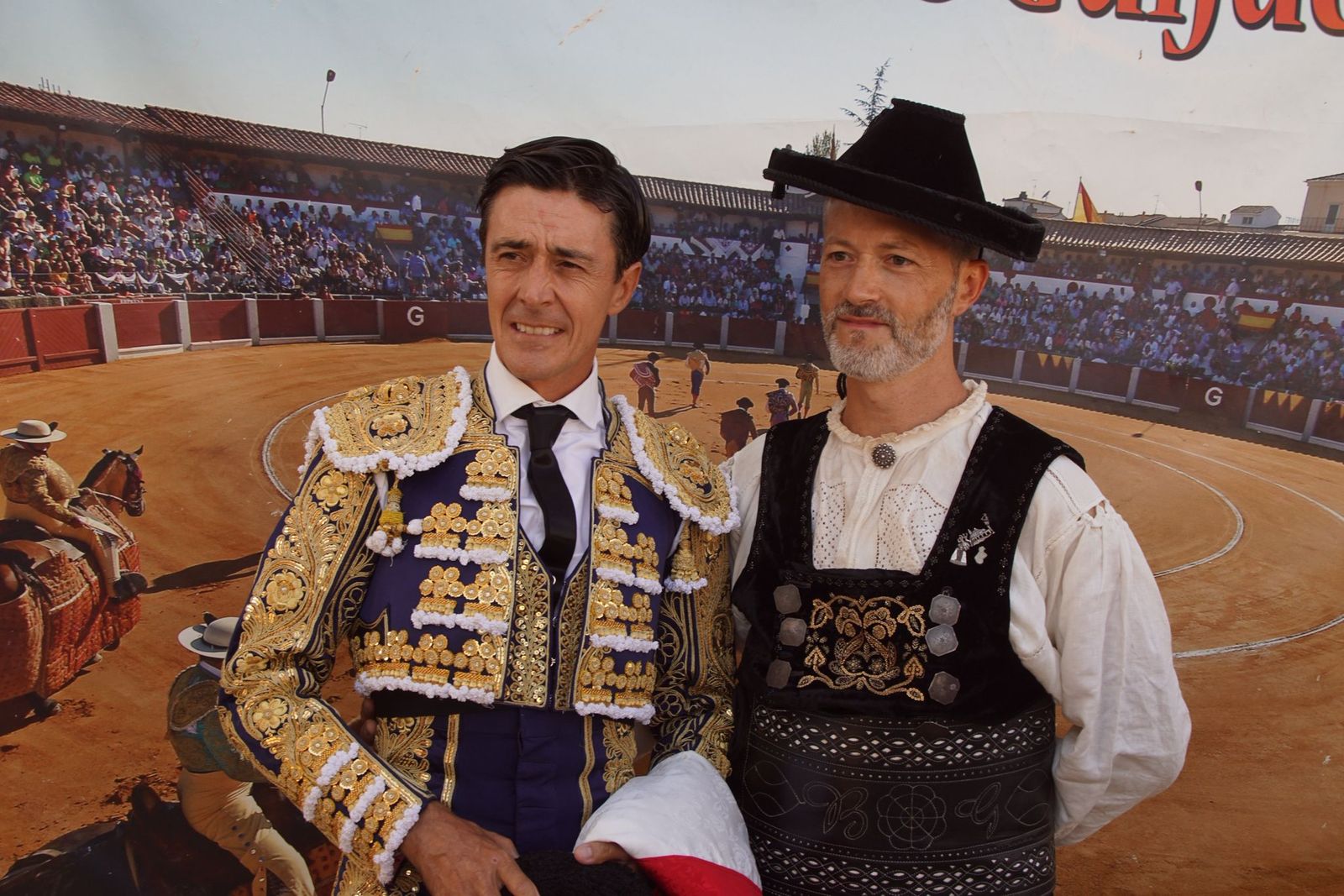 En imágenes la despedida de los ruedos de El Capea en Guijuelo