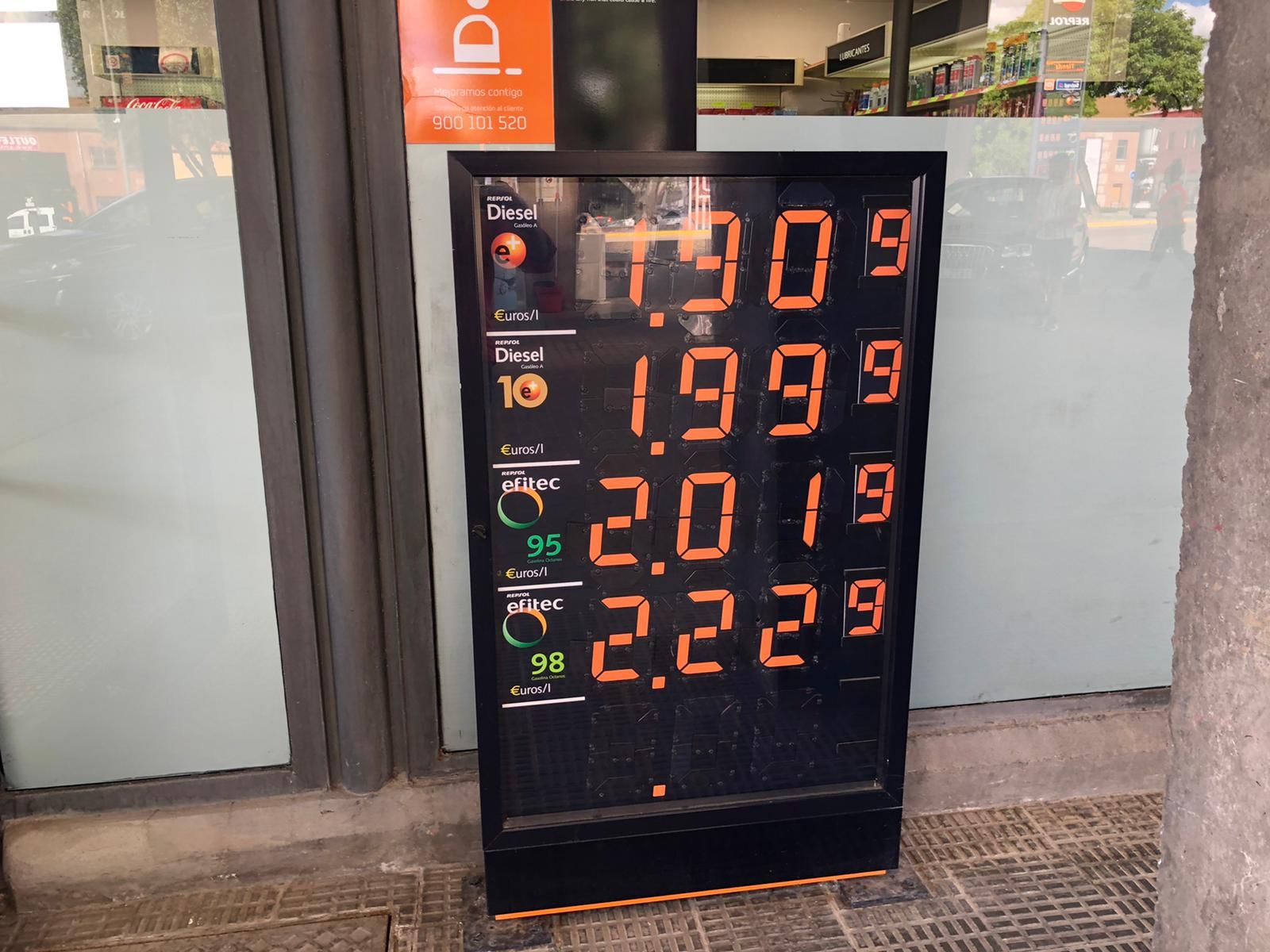 Precio de los carburantes en una gasolinera de Salamanca este martes