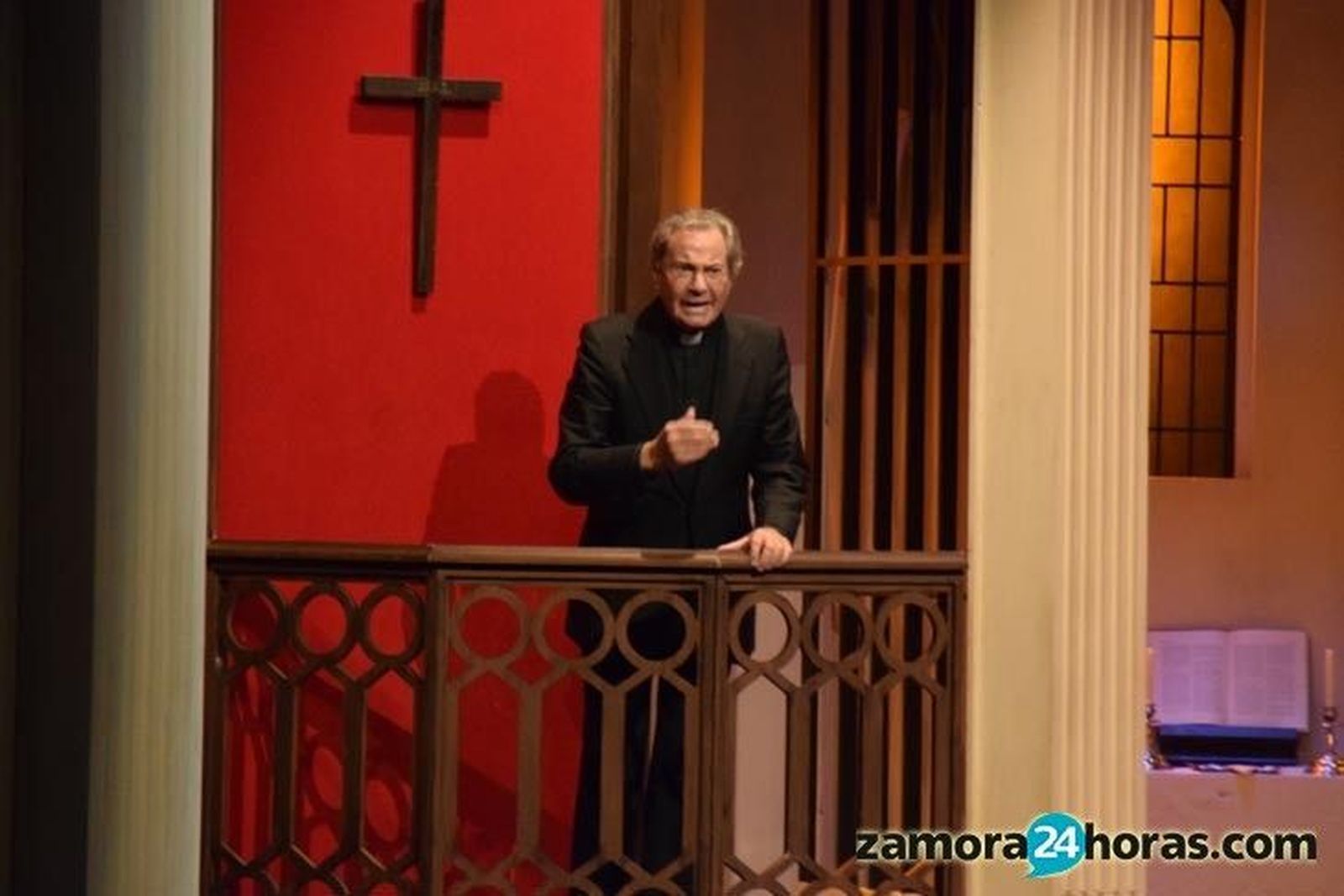 Arturo Fernández 'Enfrentados'